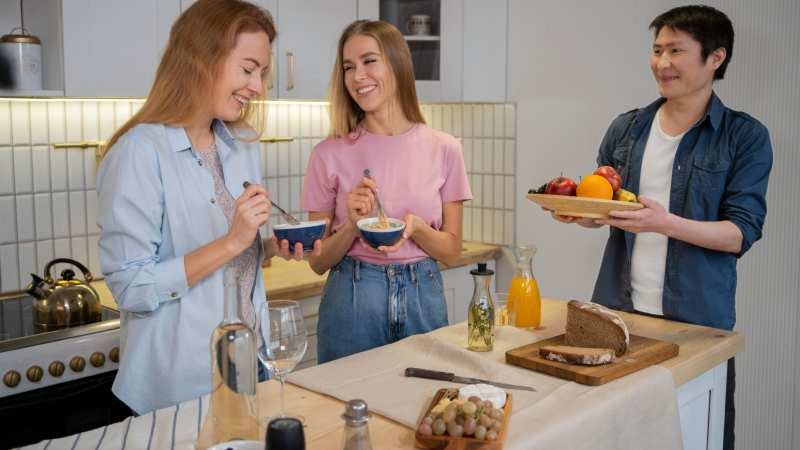 Jalbitesnacks Lunch Time