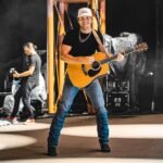 How tall is Parker McCollum